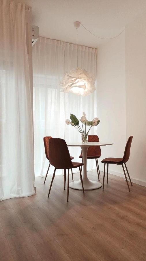So Fine Petruzzelli Flat Apartment Бари Екстериор снимка