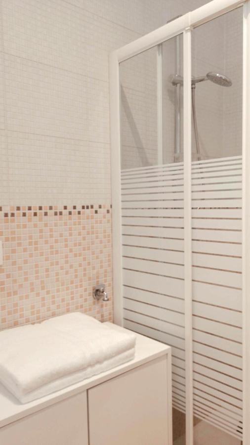 So Fine Petruzzelli Flat Apartment Бари Екстериор снимка